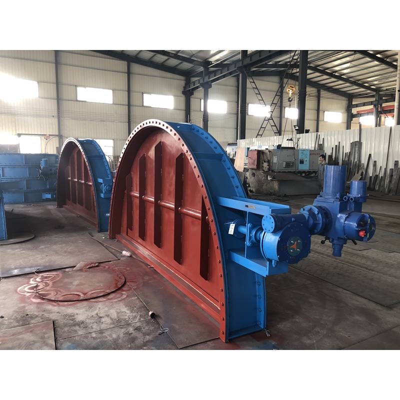 Large diameter electric round baffle door