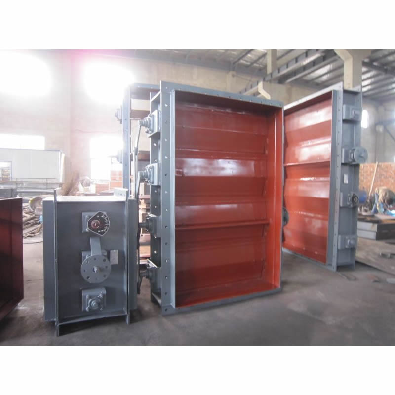 Multi-leaf louver valve