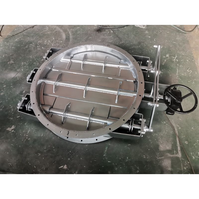 Manual turbine transmission shutter air control valve