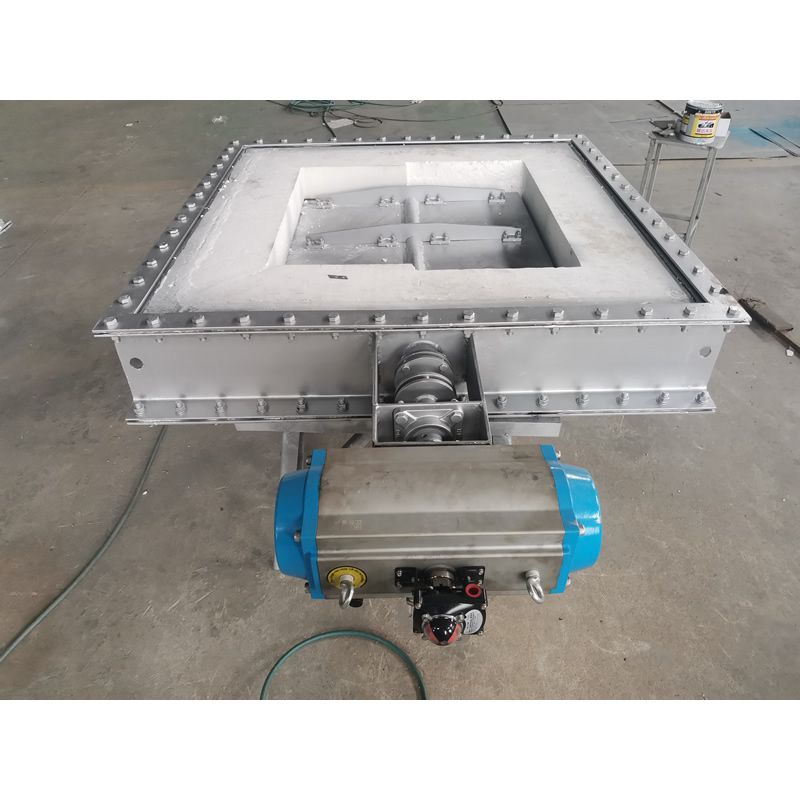 Pneumatic refractory mud high temperature baffle door