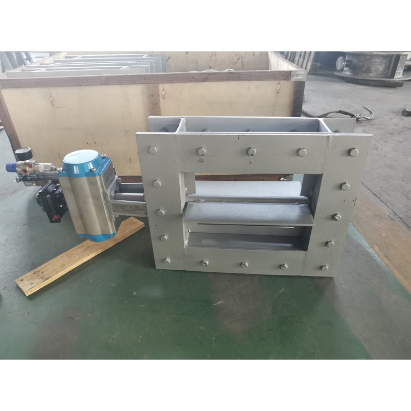 Pneumatic square damper, pneumatic regulating damper, pneumatic flue gas damper door