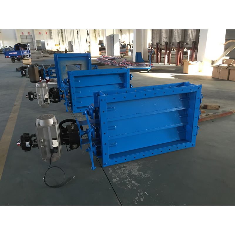 Pneumatic adjustment baffle to adjust the wind